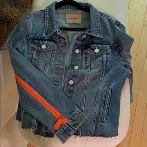 VERY cute BLANKNYC jean jacket🤍
